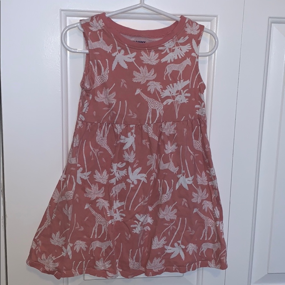 Sleeveless dusty pink safari dress